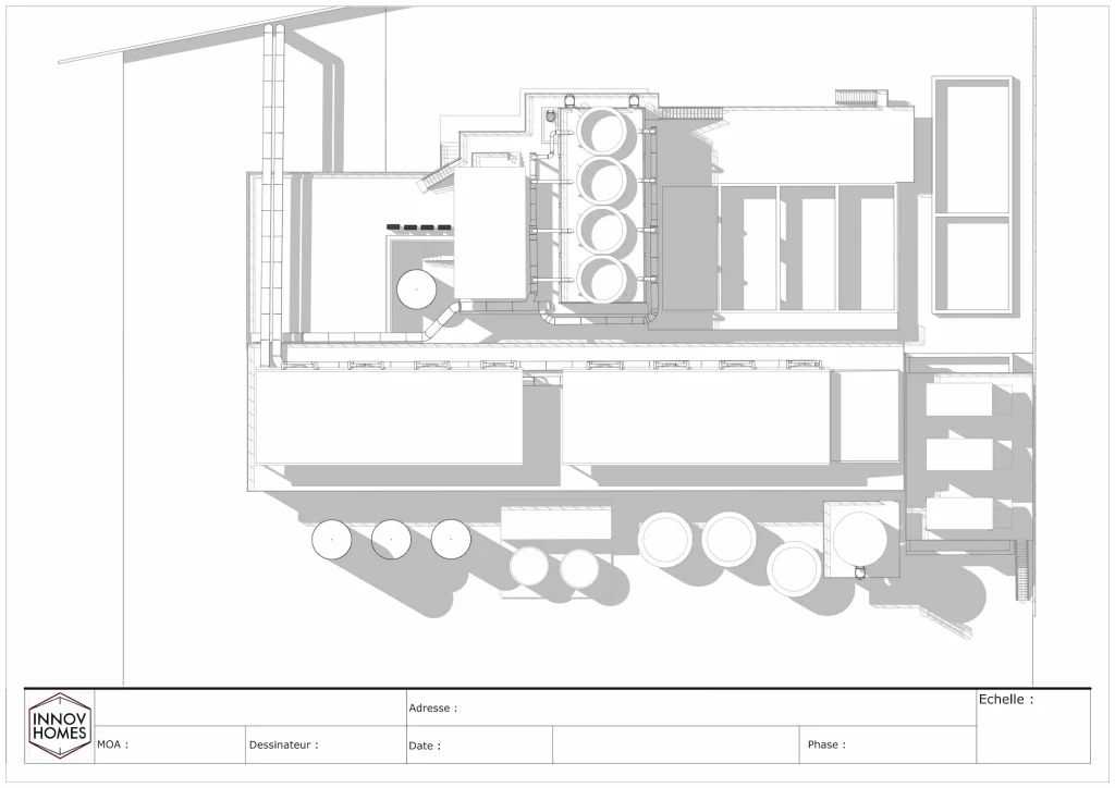 Plan 2D architectural d'un site industriel.
