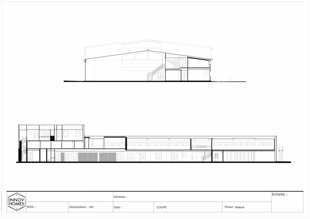 Plan 2D architectural d'un hangar aéronautique.